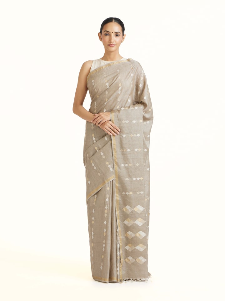 Front view of Light Grey Tussar Silk Saree showcasing its traditional craftsmanship and design