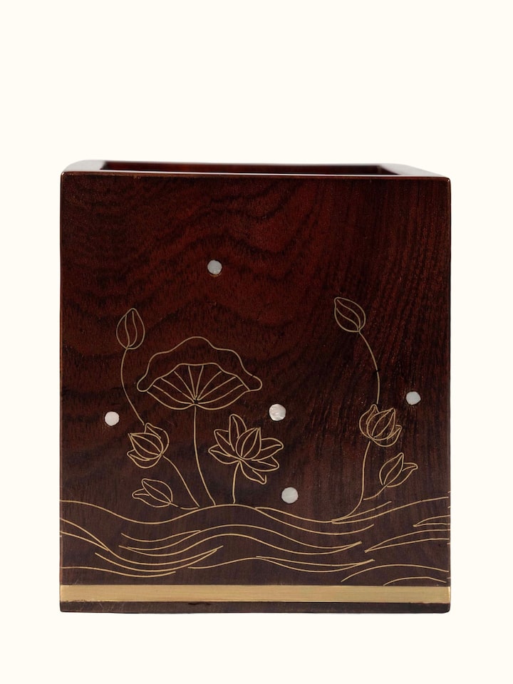 Front view of Kamal Tarkashi Teak Wood Tooth Brush Holder showing the front design and form