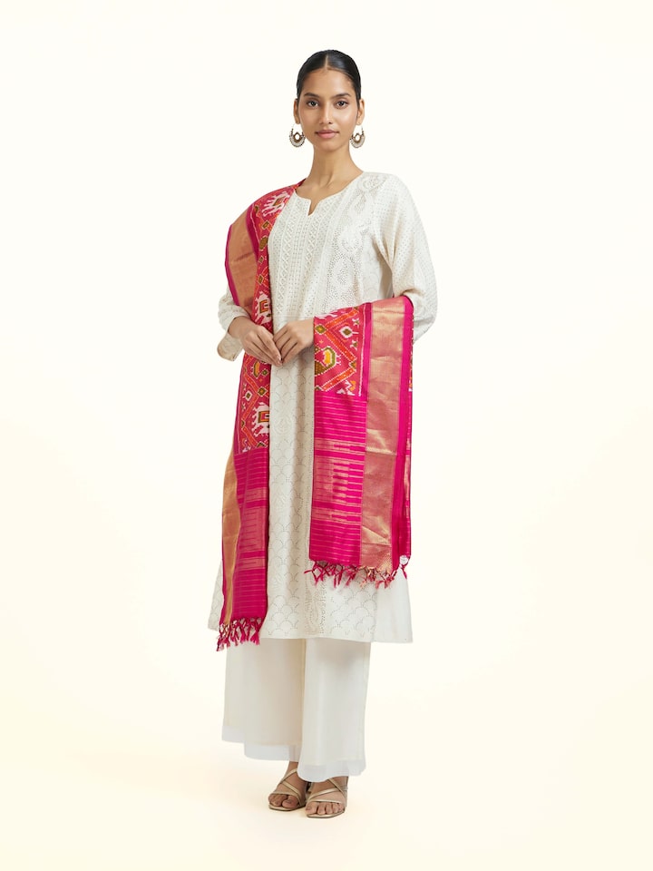 Side view of the Red Silk Pochampally Weft Ikat Dupatta