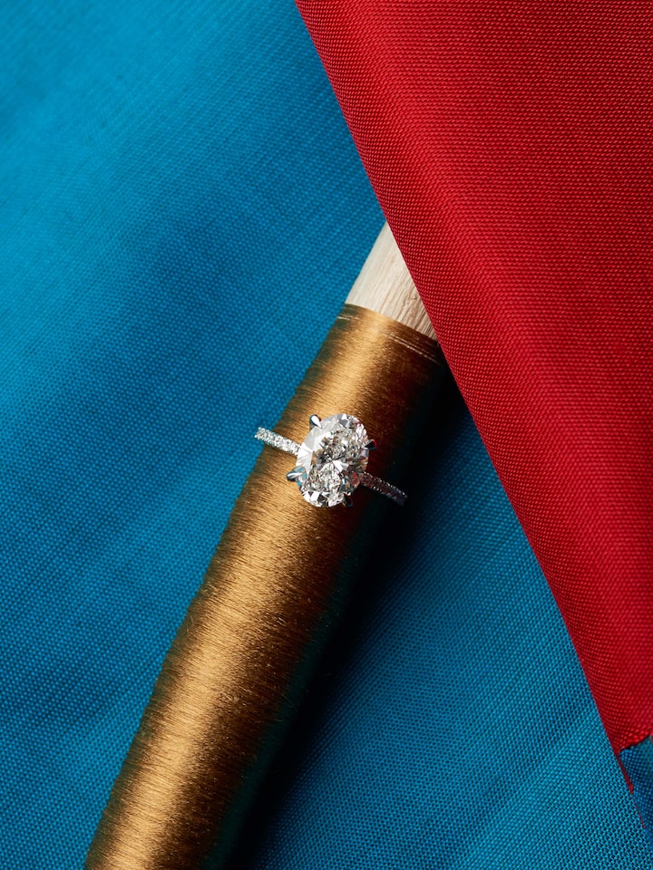 lifestyle view of open setting 14 karat gold ring