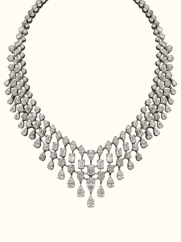 Front view of Open Setting 18 Karat White Gold Necklace Set with Diamonds showing the complete piece and design