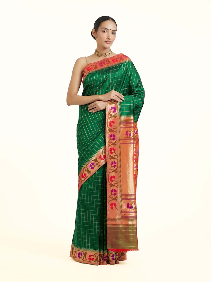 Front view of the Green Mulberry Silk Paithani Handloom Saree