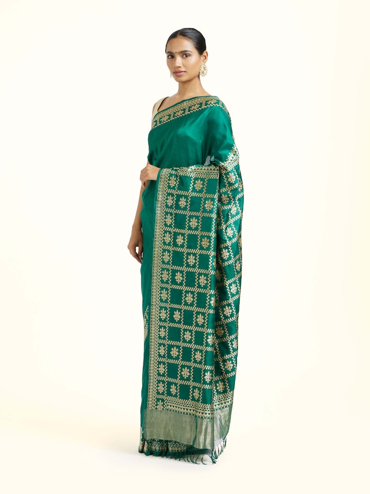 Side view of the Green Mulberry Katan Silk Banarasi Saree