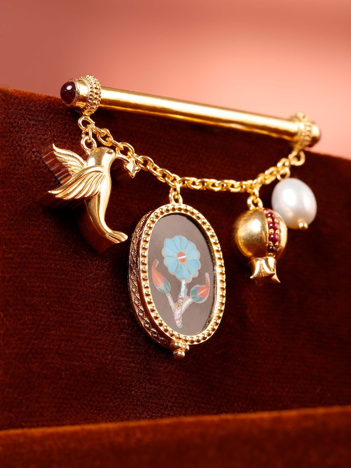 Lifestyle view of Parchinkari Silver Brooch Pin